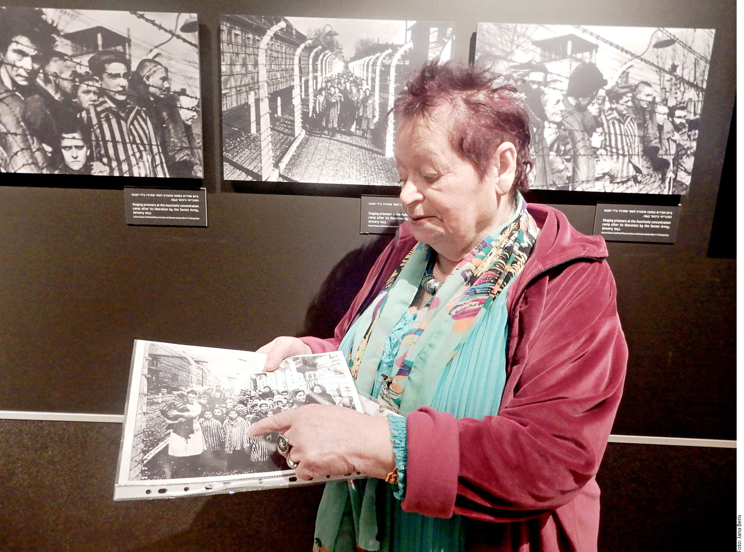 'Jóvenes: no olviden jamás'
